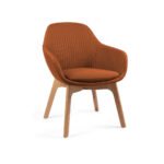 Silla Fabrizia Patas de Madera color naranja