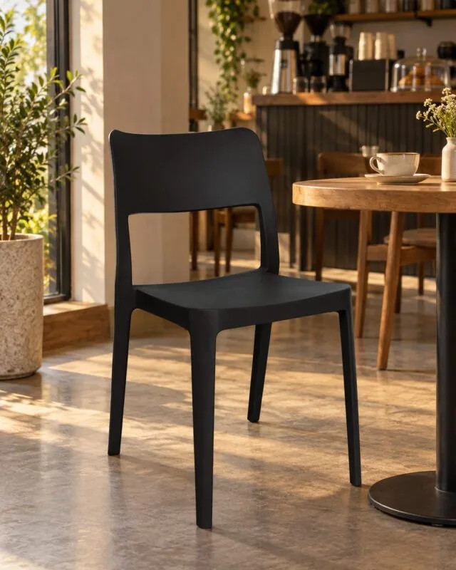 Silla LaVie en cafetería